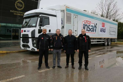 Kocaeli Büyükşehir yemek tırını Ukrayna’ya gönderdi