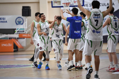 Basketbol Gençler Ligi Türk Telekom 67-105 TOFAŞ