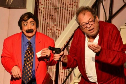 'Emlakçıyı Beklerken' İzmir’de