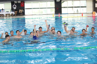 Sutopu Takımı şampiyon olarak Süper Lig'e yükseldi