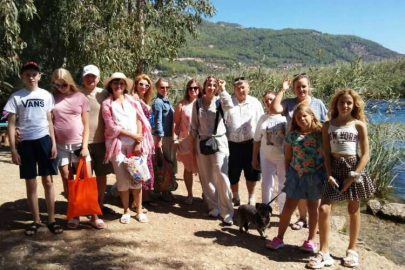 Ukraynalı çocuklar okul öncesi Akyaka'da moral depoladı