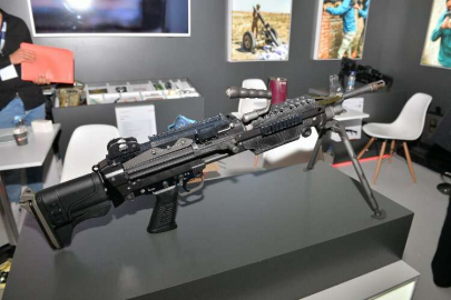 Yerli ve milli savunma sanayi projeleri Zirve'de tanıtıldı