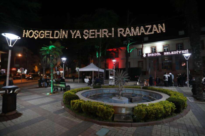 İftar sonrası çaylar İnegöl Belediyesi'nden