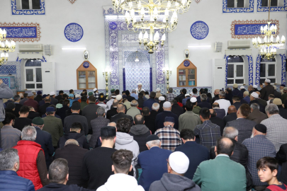 Hafız Osman Bostancı'dan İnegöl'de teravih buluşması