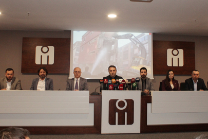 İMO Bursa şubesi kaçak yapılaşma ve kentsel dönüşümü kent gündemine taşıdı