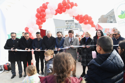 Osmangazi Belediyesi’nin kurduğu çadırda herkese eğlence var