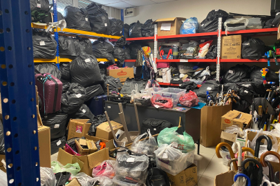 Toplu ulaşımda unutulan eşyalar, sahiplerini bekliyor