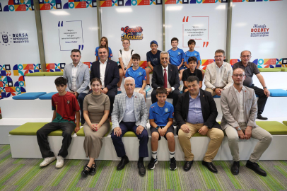 Karacabey Gençlik Merkezi düzenlenen törenle hizmete açıldı