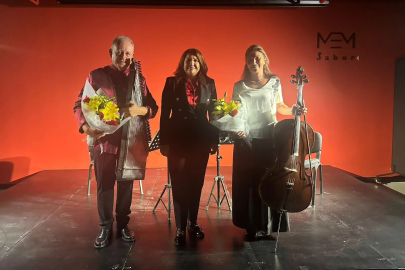 MEM Sahne’de sezon çello ve kanunun buluşmasıyla başladı