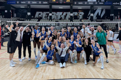 Nilüfer Belediyespor Eker, Beşiktaş’ı set vermeden geçti