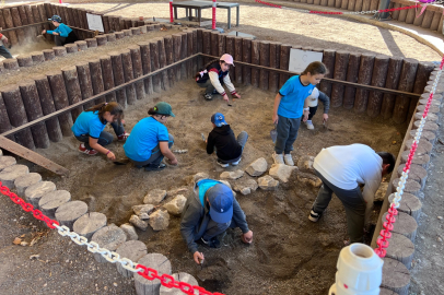 Öğrenciler, Arkeopark’ta arkeolojiyi tanıyor