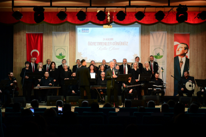 Osmangazi, Öğretmenler Günü’nü coşku ve minnetle kutladı