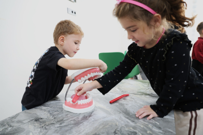 Osmangazi’de minikler sağlıklı gülüşlerin sırrını öğrendi