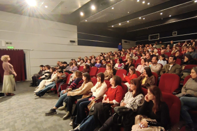 Pelin Esmer, yeni filmiyle Nilüfer’de sinemaseverlerle buluştu