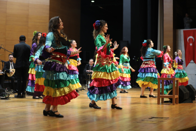 Bursa’da ‘Balkan ve Roman Gecesi’ coşkusu