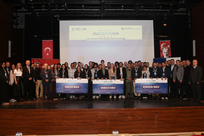 Bursa'nın akıllı geleceği Hackathon25’te kodlandı