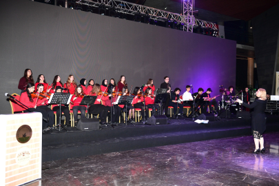 Osmangazi’de genç yeteneklerden unutulmaz yeni yıl konseri