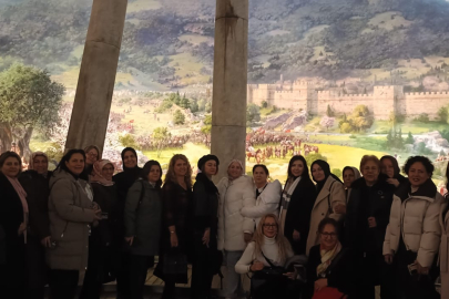 Osmangazili kadınlar kültür turlarıyla moral depoluyor