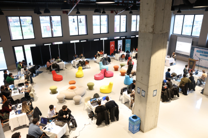 Nilüfer’in sorunlarına gençlerden yapay zeka destekli çözümler