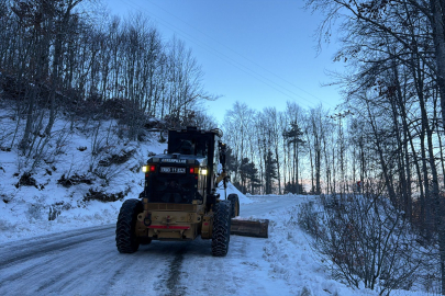 Osmangazi’de kar sonrası buzlanmaya karşı seferberlik