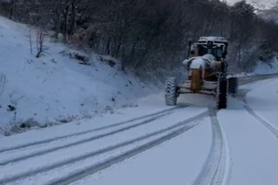 Karla kaplı yollar Bursa Büyükşehir’le açılıyor