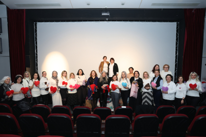 Nilüfer’de kadınlar iyilik için ilmek attılar