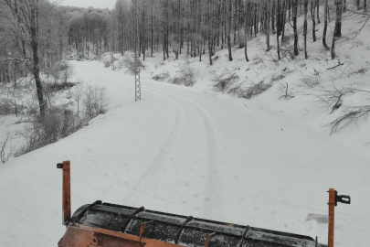 Osmangazi’nin yüksek kesimlerinde kar nöbeti