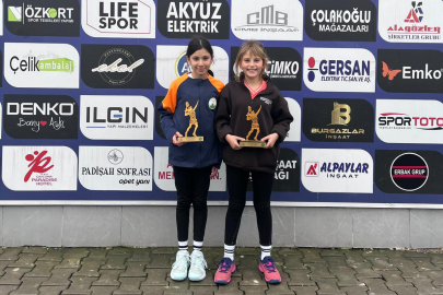 Osmangazi Belediyespor’dan çifte şampiyonluk