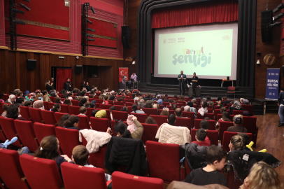 'Yarıyıl Şenliği'ne renkli final