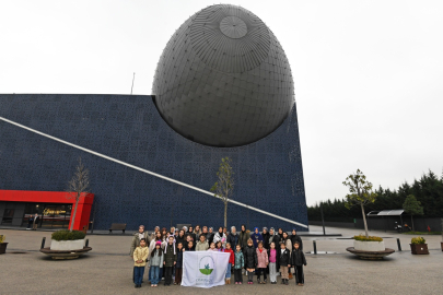 Osmangazi’den kadın ve kız çocuklarına bilim dolu gün