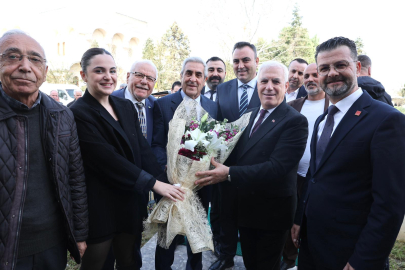 “Bursa'yı bütüncül planlıyoruz"