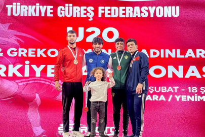 Bursa Büyükşehir Belediyesporlu güreşçiler Türkiye Şampiyonası’nda 1’i altın 3 madalya kazandı