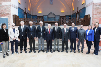 Bursa, fethin 700. yılında dünya sahnesinde