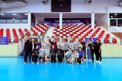 Zirvede tek başına