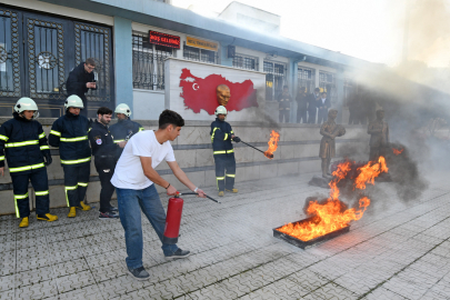 Osmangazi’de gerçeğini aratmayan yangın tatbikatı