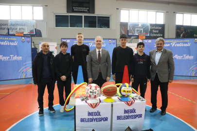 İnegöl Belediyesi’nden 80 okula 700 bin TL’lik spor malzemesi desteği