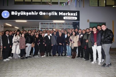 Başkan Mustafa Bozbey, gençlere sahur yaptı