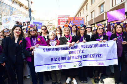 Bursalı kadınlardan özgürlük ve eşitlik yürüyüşü