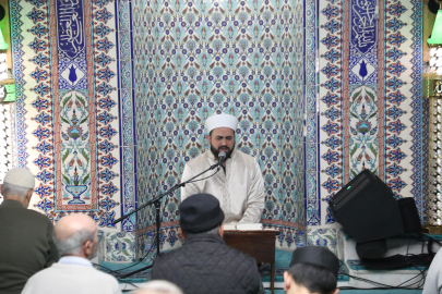 Kurra Hafız Ömer Faruk Mahmutoğlu Kurşunlu Mahallesi sakinleriyle buluştu