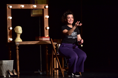 Ödüllü ‘Yan Rol’ Bursa'da ayakta alkışlandı