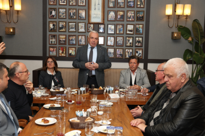 Başkan Şadi Özdemir amatör spor kulüp temsilcileri ile buluştu