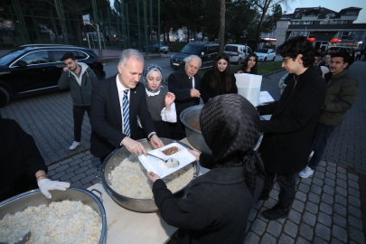 İnegöl İşletme Fakültesinde 500 öğrenciyle iftar sofrası kuruldu