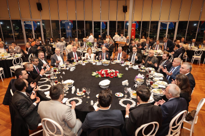 Büyükşehir Meclisi Ailesi Aynı Sofrada Buluştu