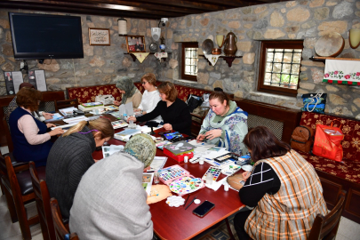 Osmangazi’de minyatür sanatı kadınlarla hayat buluyor