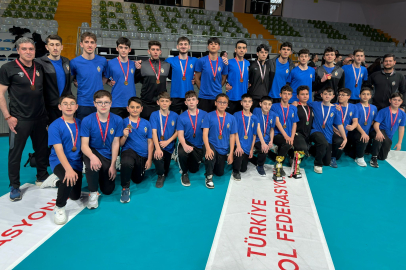 Bursa voleyboluna İnegöl Belediyespor imzası