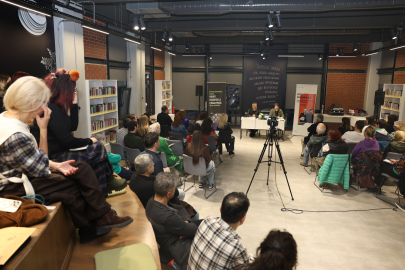 Hakan Bıçakçı, TikTok çağında edebiyatı sürdürmeyi Nilüfer’de anlattı