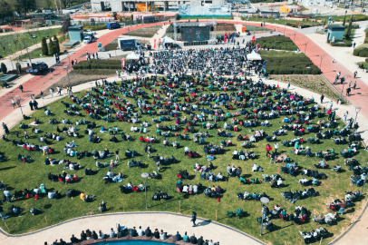 Bursa'da dev ekranda Bursaspor coşkusu!