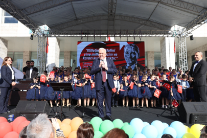 Nilüfer’de Cumhuriyet Meydanı çocukların oldu