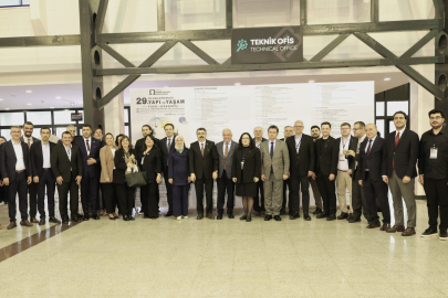 Başkan Erkan Aydın projelerini uluslararası kongrede tanıttı