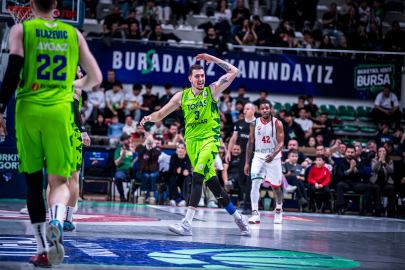 TOFAŞ evinde Karşıyaka'yı farklı mağlup etti: 87-78